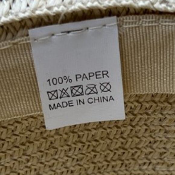 Elegant Flower Straw Hat w/Ribbons - Picture 6 of 7